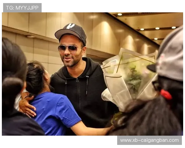 粉丝与数码宝贝落水,优先救助粉丝与运动精神共存