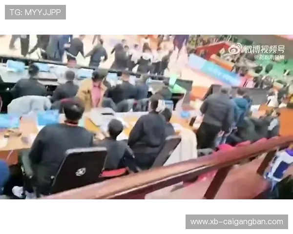 山西与天津激战连连 裁判频繁判罚引发争议与讨论